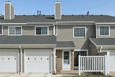 Townhouse For Sale - 8372 Copperfield Way<br/> Inver Grove Heights, MN 55076