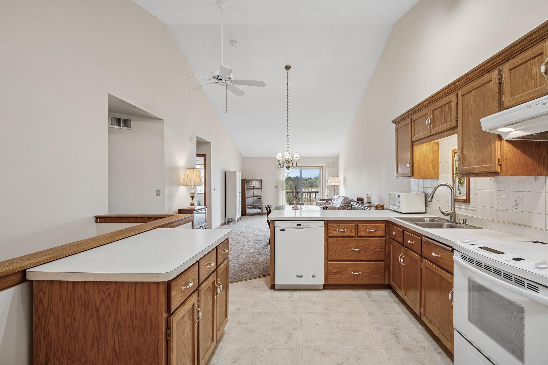 1801 Lakeridge Way, Waconia, Minnesota image 12