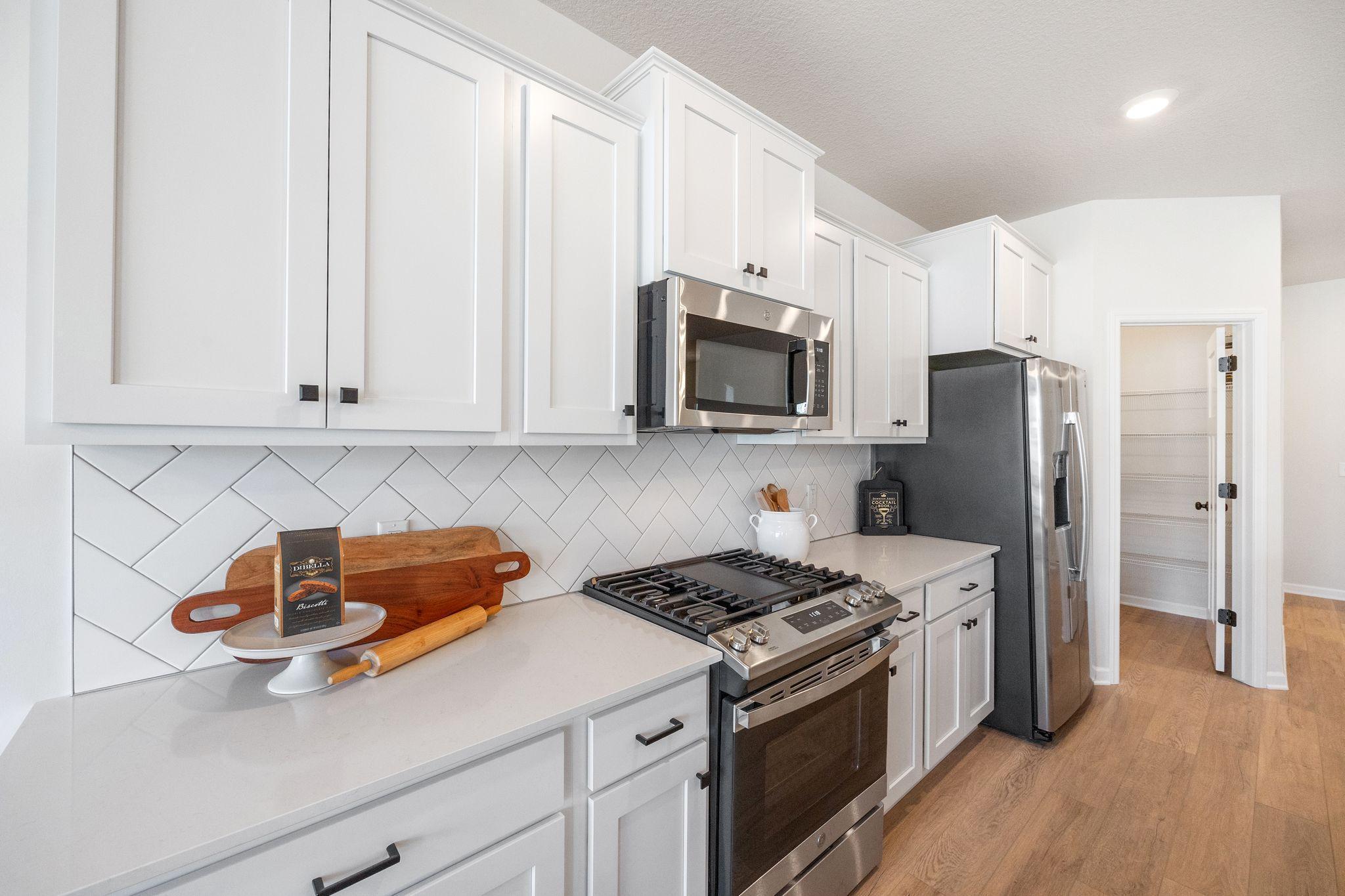 6570 Jody Avenue, Cottage Grove, Minnesota image 7