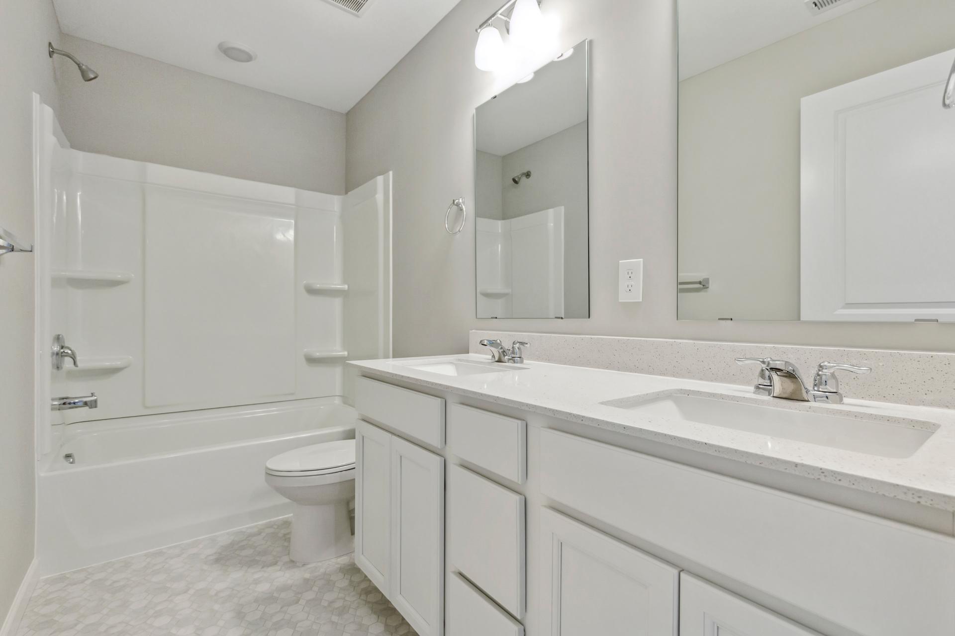 6255 Highland Hills Lane, Cottage Grove, Minnesota image 9