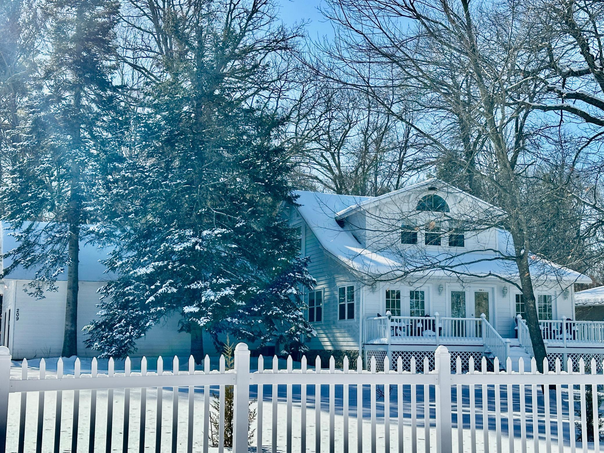 209 Park Avenue, Hackensack, Minnesota image 1