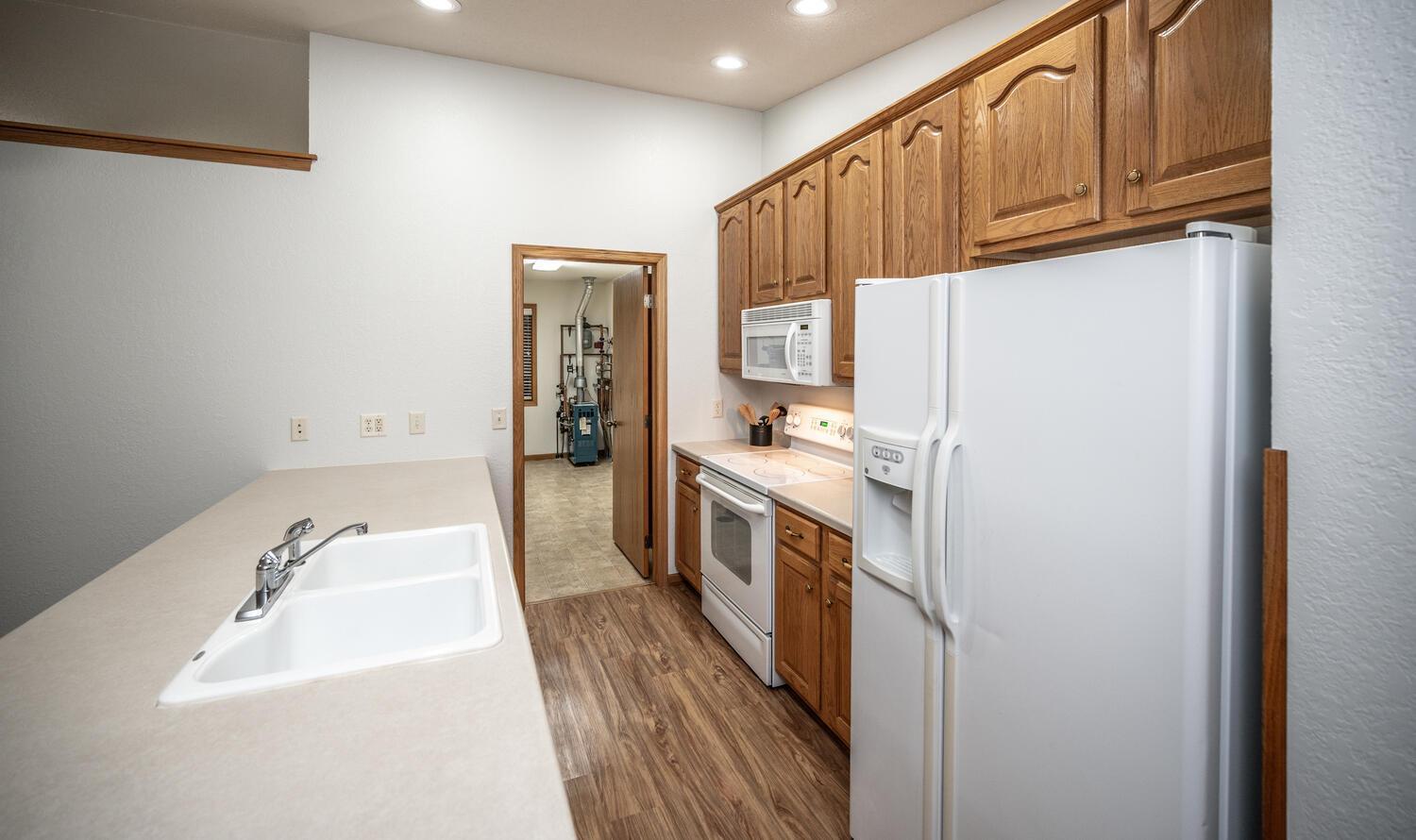 602 Fir Avenue, Montgomery, Minnesota image 15