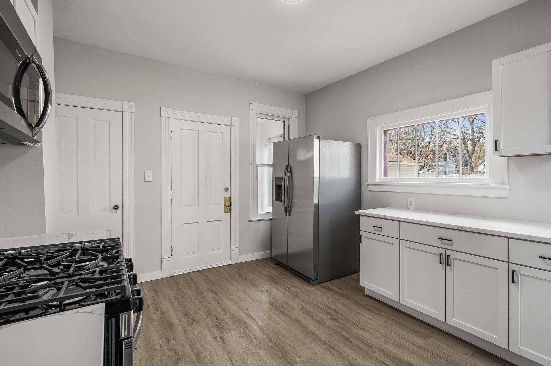1214 Lincoln Street, Minneapolis, Minnesota image 4