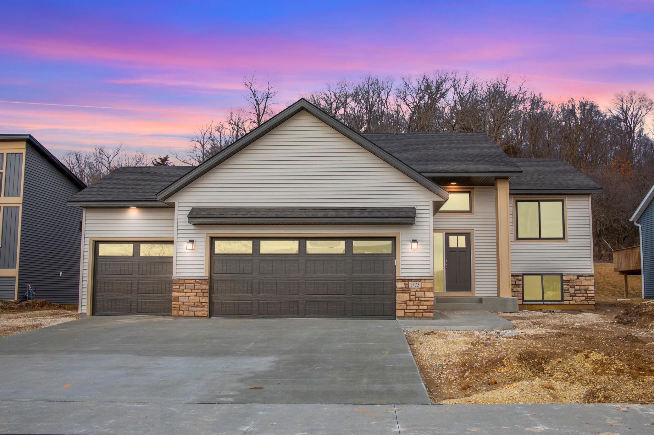 1773 Hadley Hills Drive, Rochester, Minnesota image 3