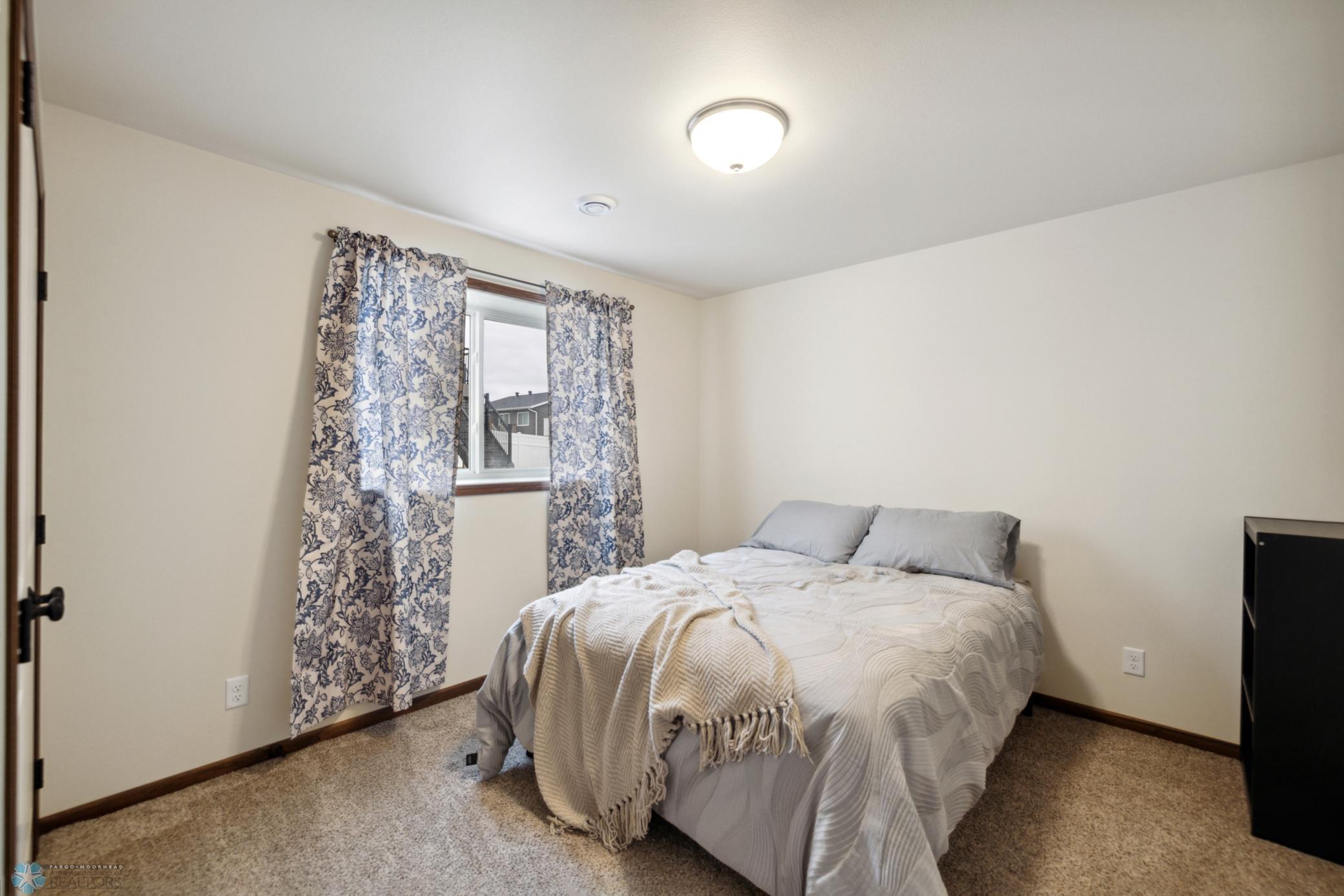 West Fargo, North Dakota 58078, United States, 3 Bedrooms Bedrooms, ,3 BathroomsBathrooms,Residential,Active,59928