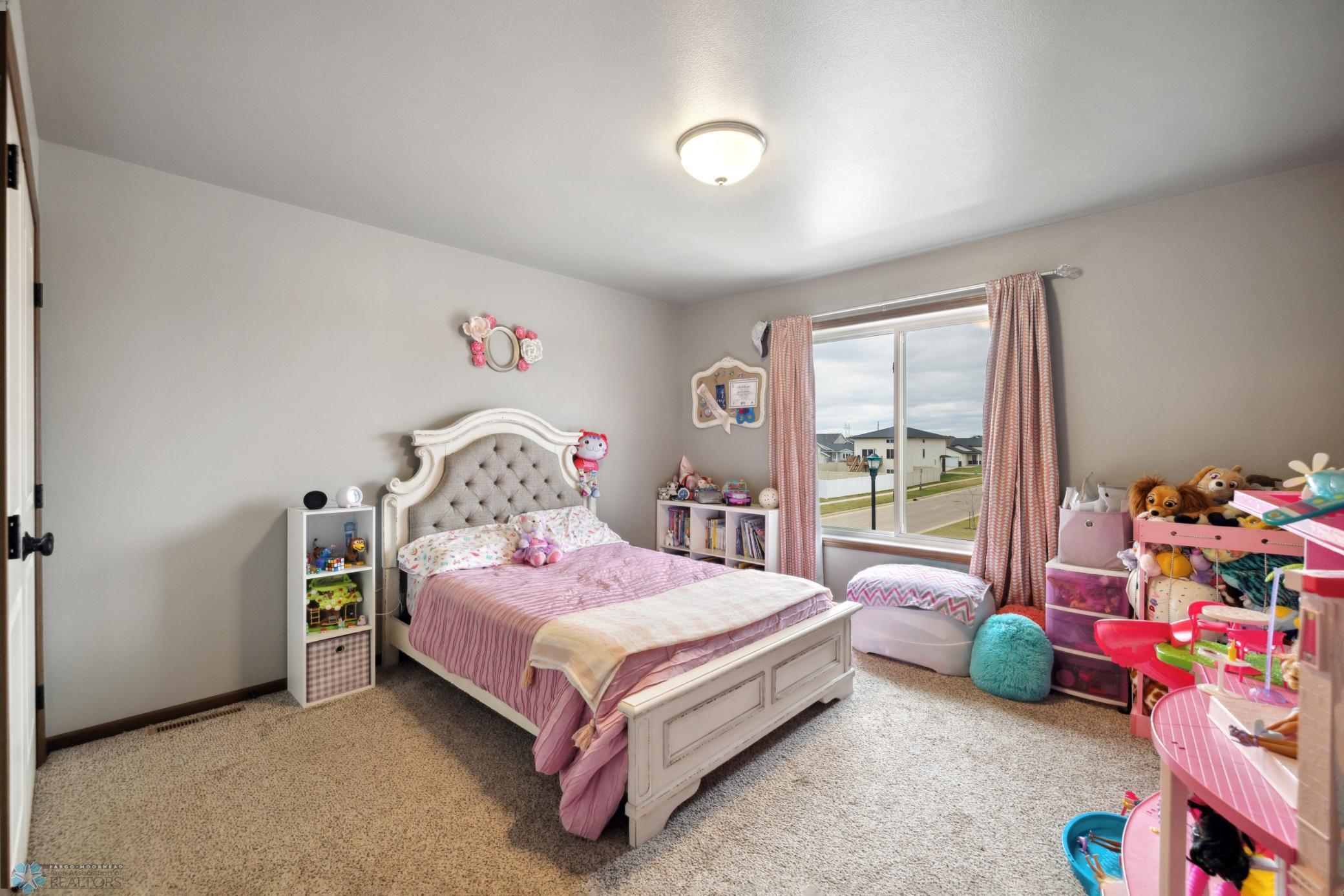 West Fargo, North Dakota 58078, United States, 3 Bedrooms Bedrooms, ,3 BathroomsBathrooms,Residential,Active,59928