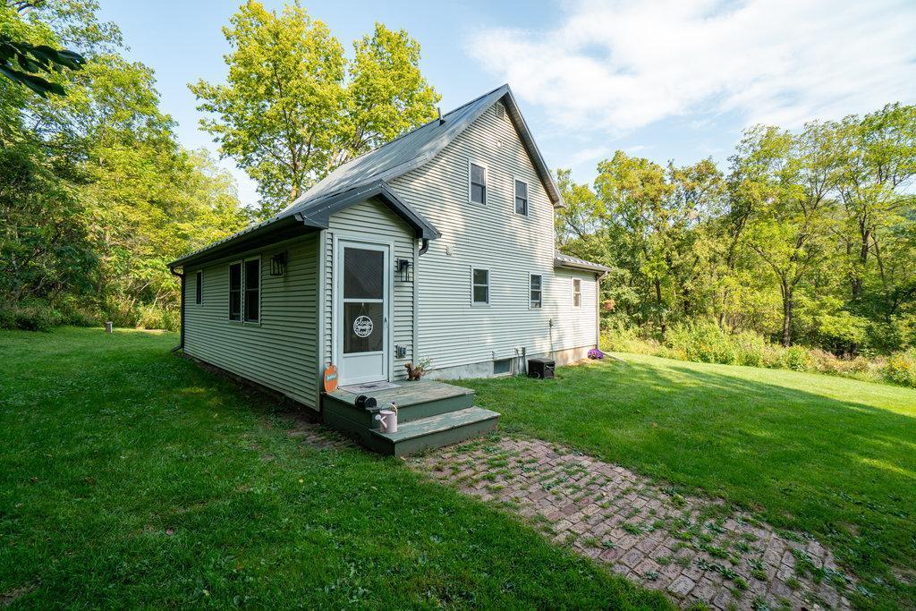 S1341 Deer Creek Road, Nelson, Wisconsin image 3