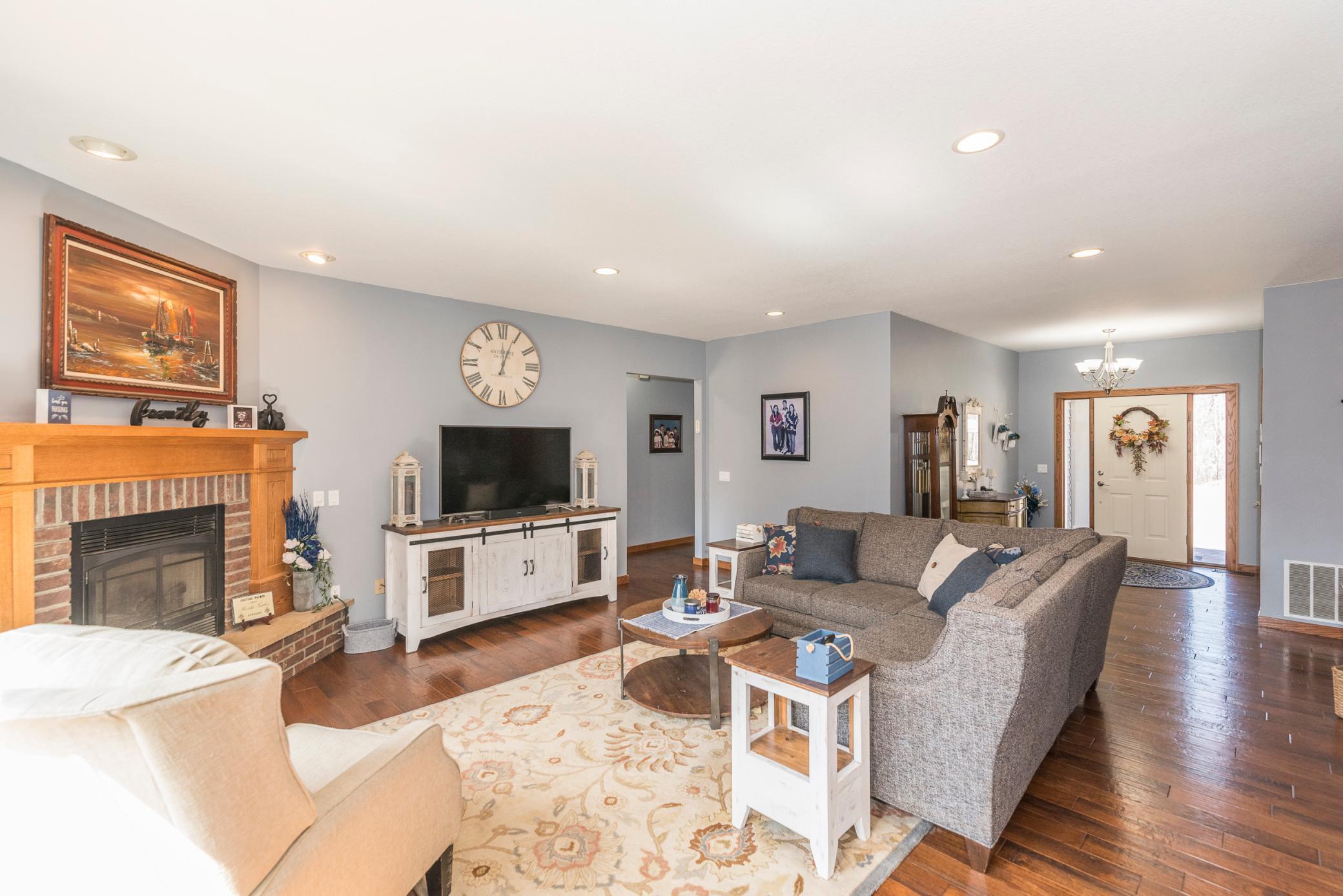 11833 Maplewood Drive, Brainerd, Minnesota image 17