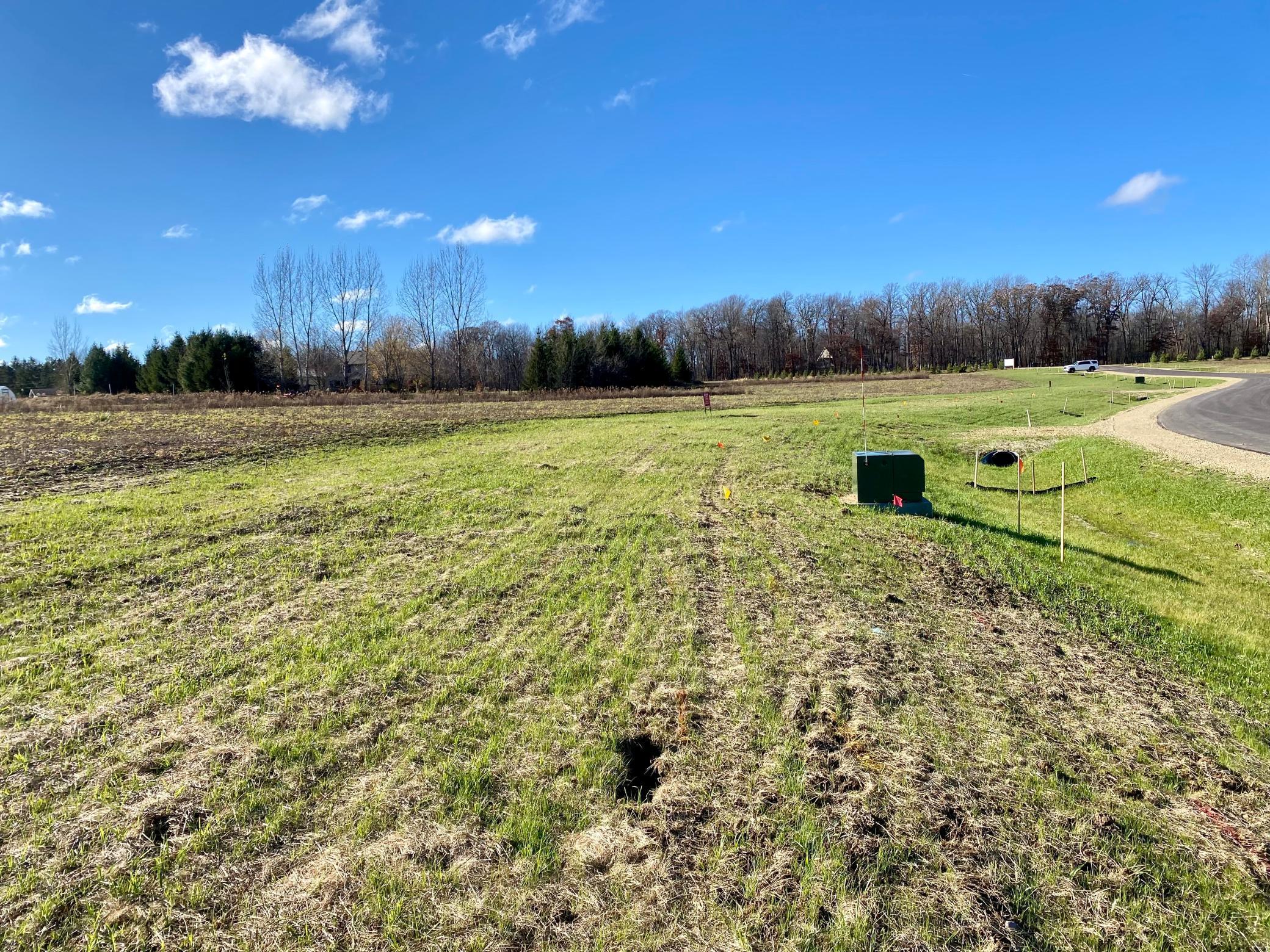 XXXX Red Oak Ct., Lot 5, Hudson, Wisconsin image 9