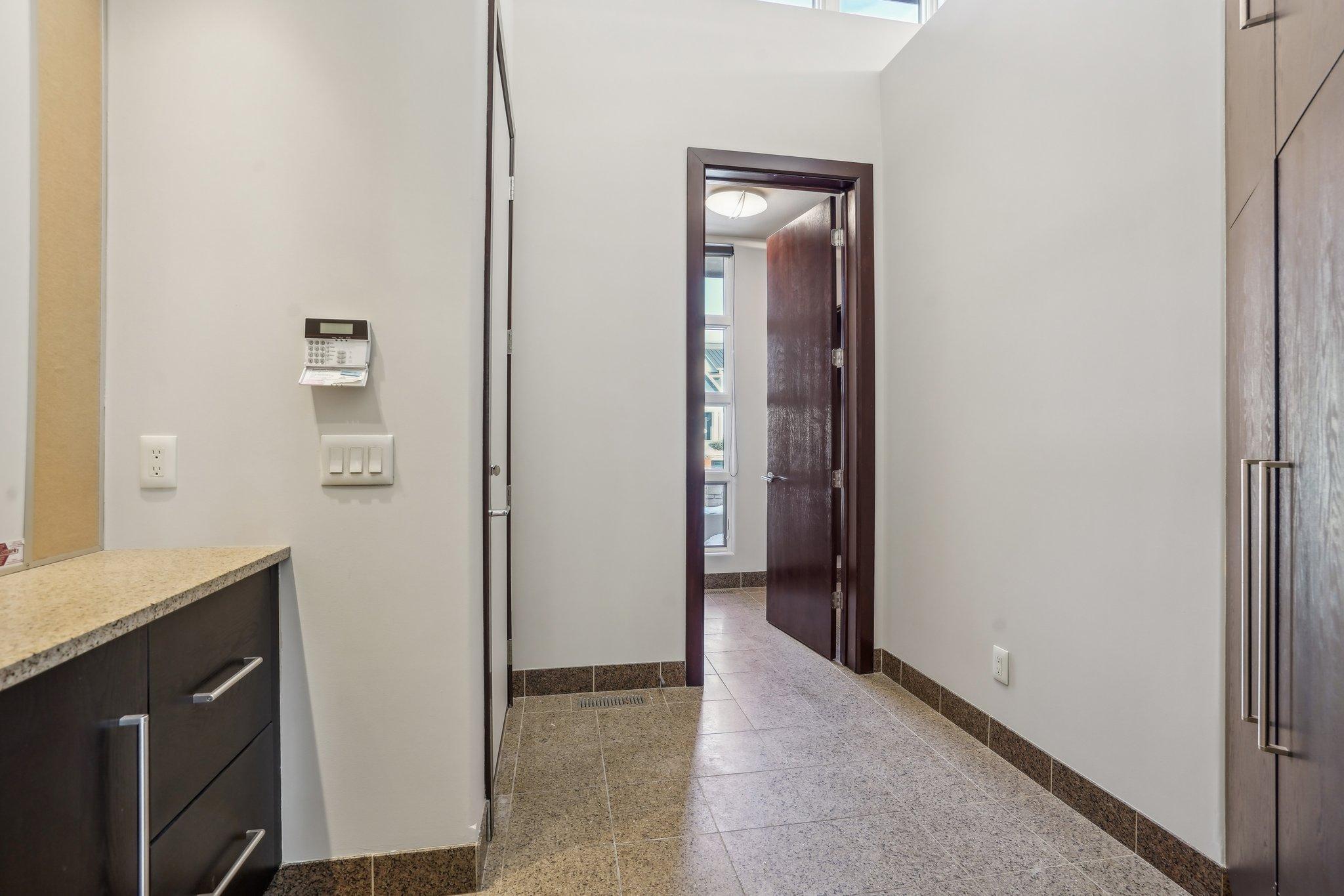 9730 Sky Lane, Eden Prairie, Minnesota image 33