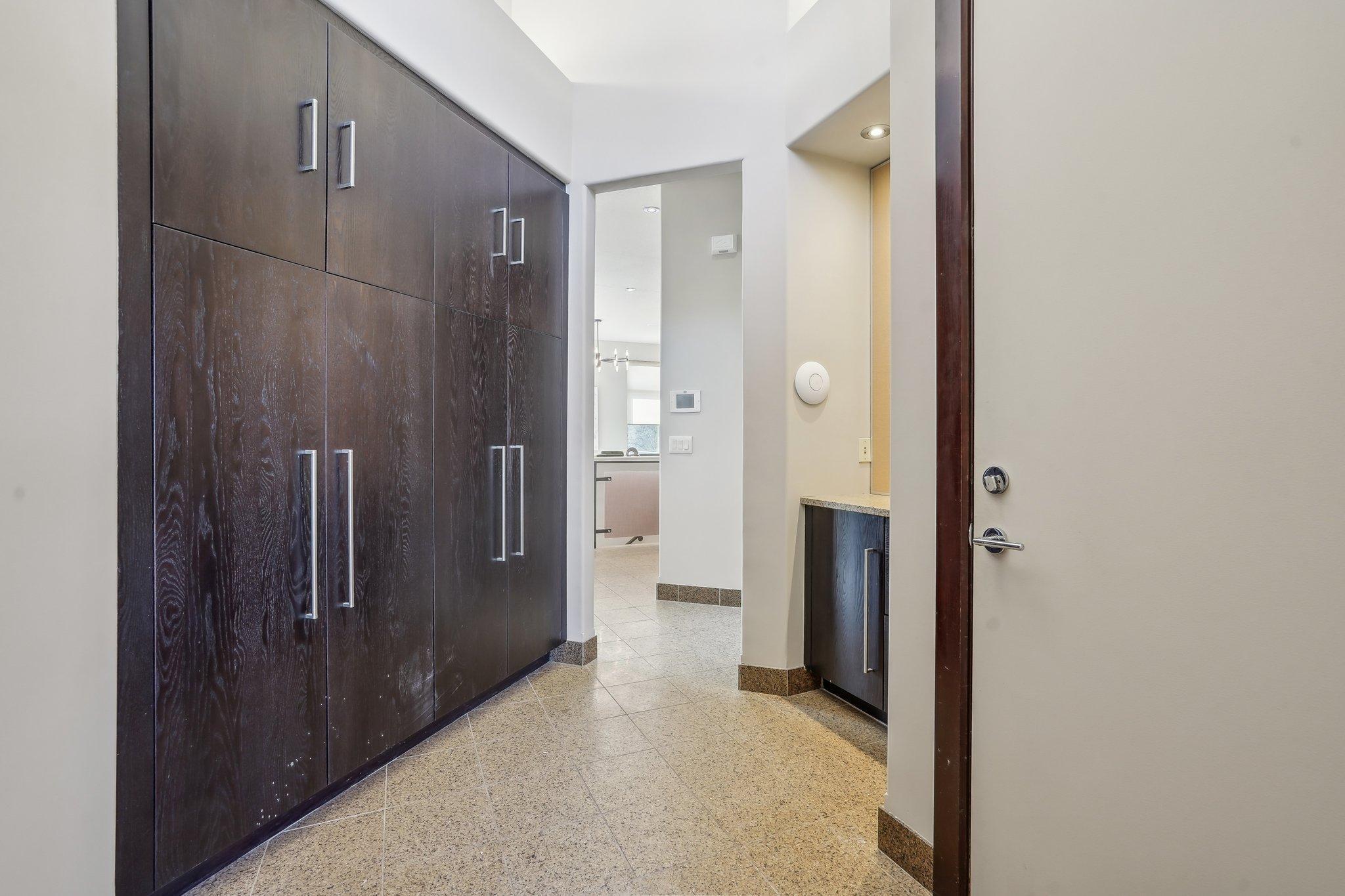 9730 Sky Lane, Eden Prairie, Minnesota image 34