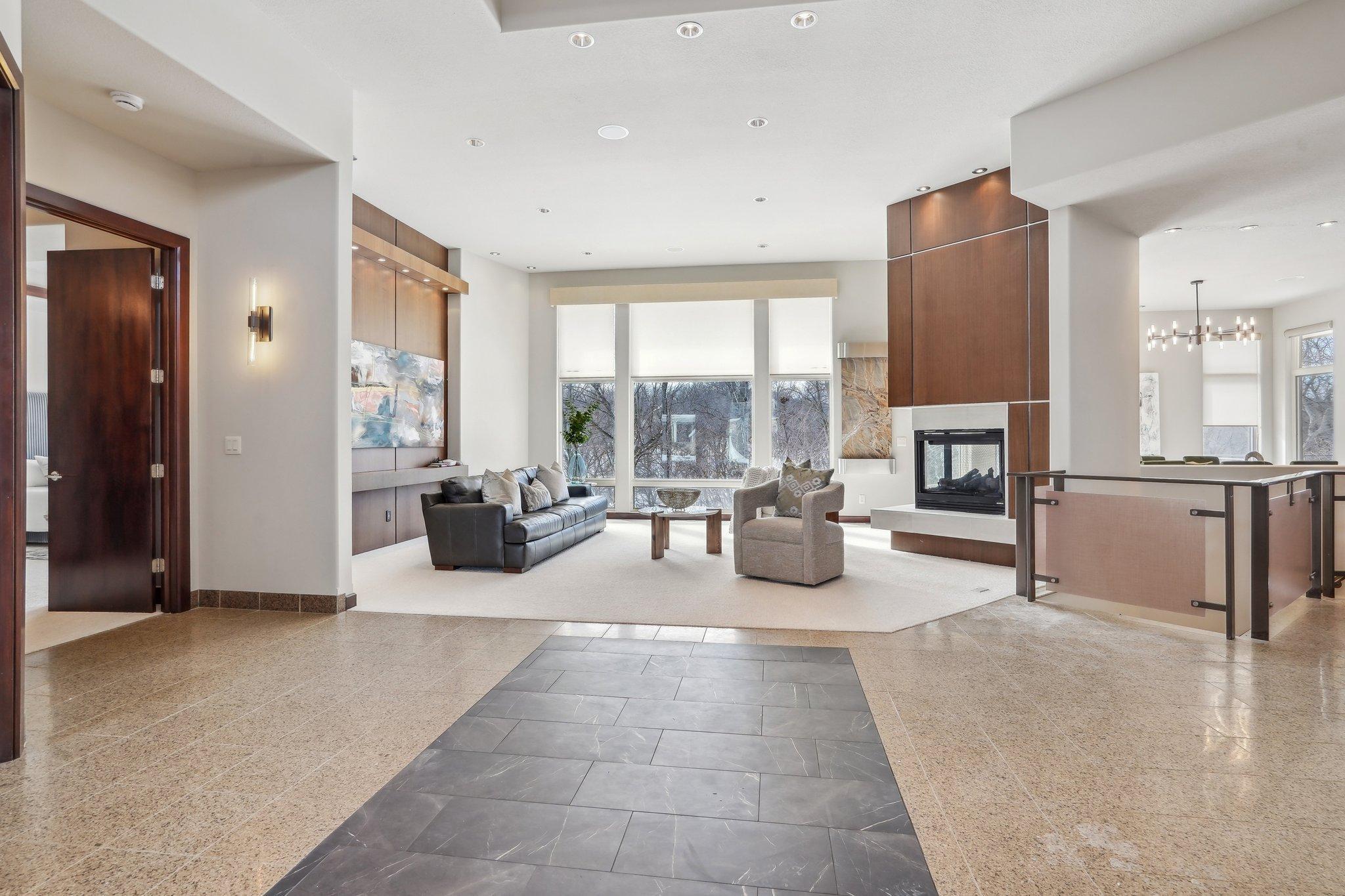 9730 Sky Lane, Eden Prairie, Minnesota image 15