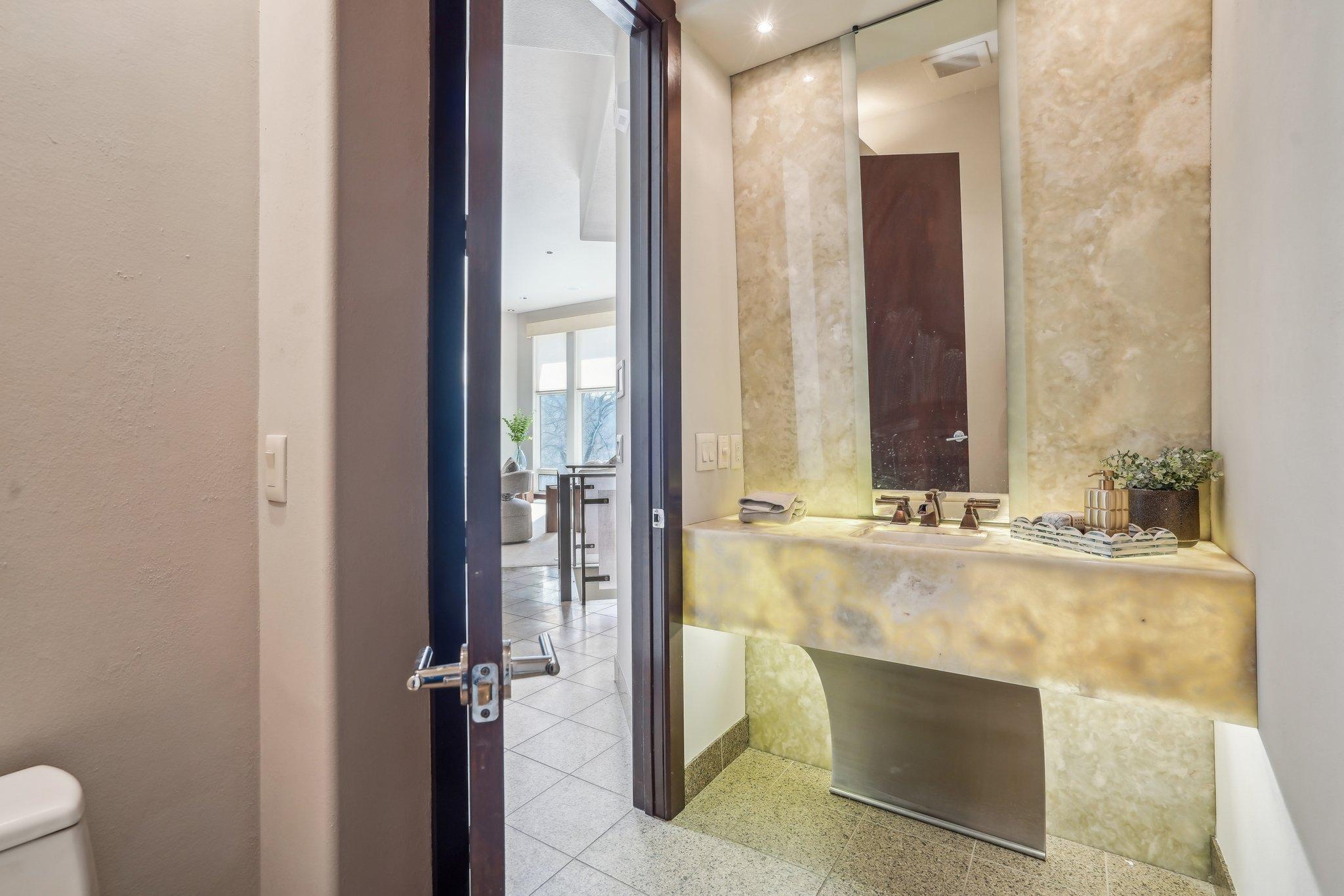 9730 Sky Lane, Eden Prairie, Minnesota image 35
