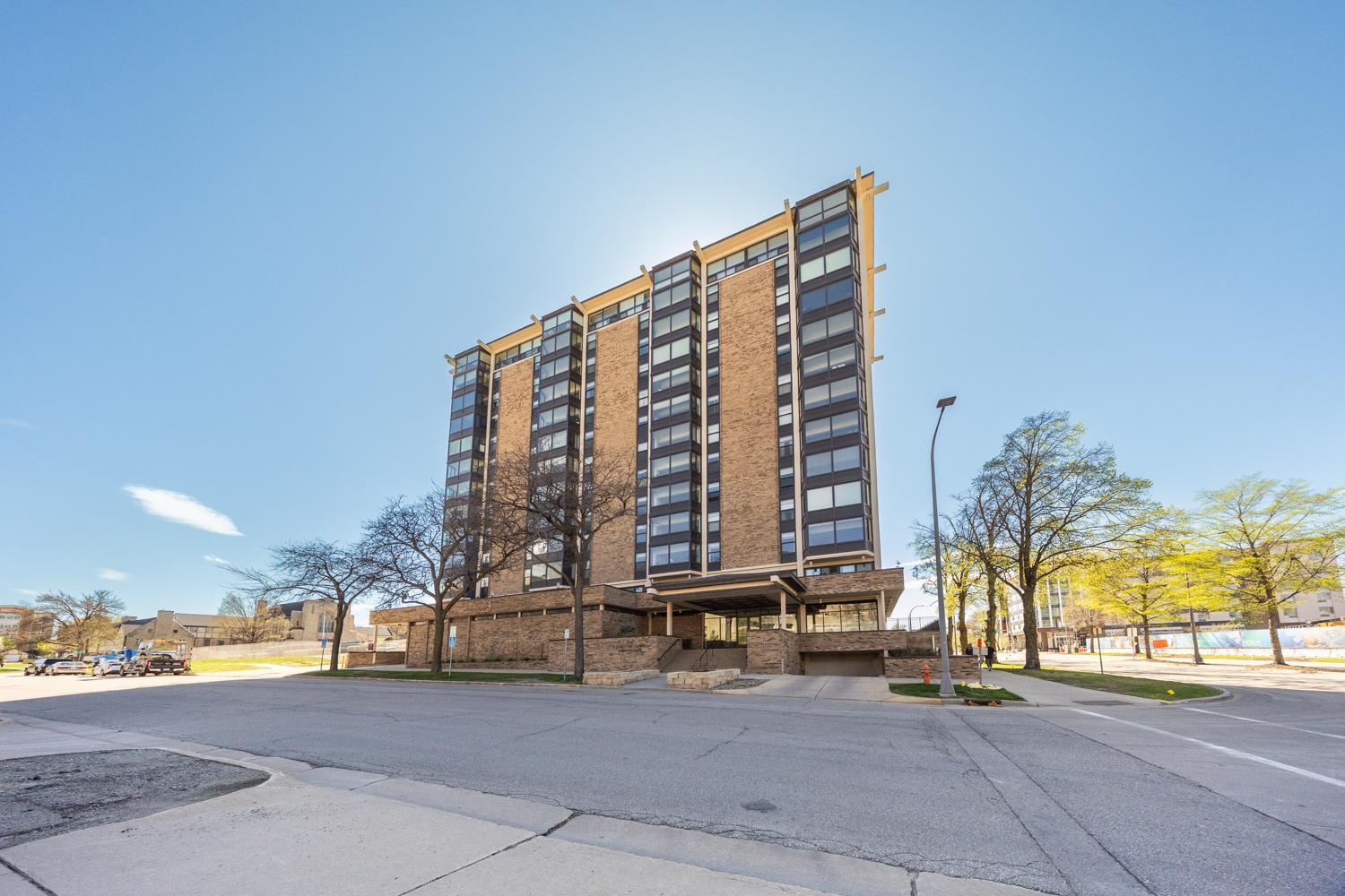 207 5th Avenue #802, Rochester, Minnesota image 2