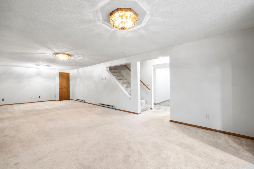 2591 Carver Avenue, Saint Paul, Minnesota image 30