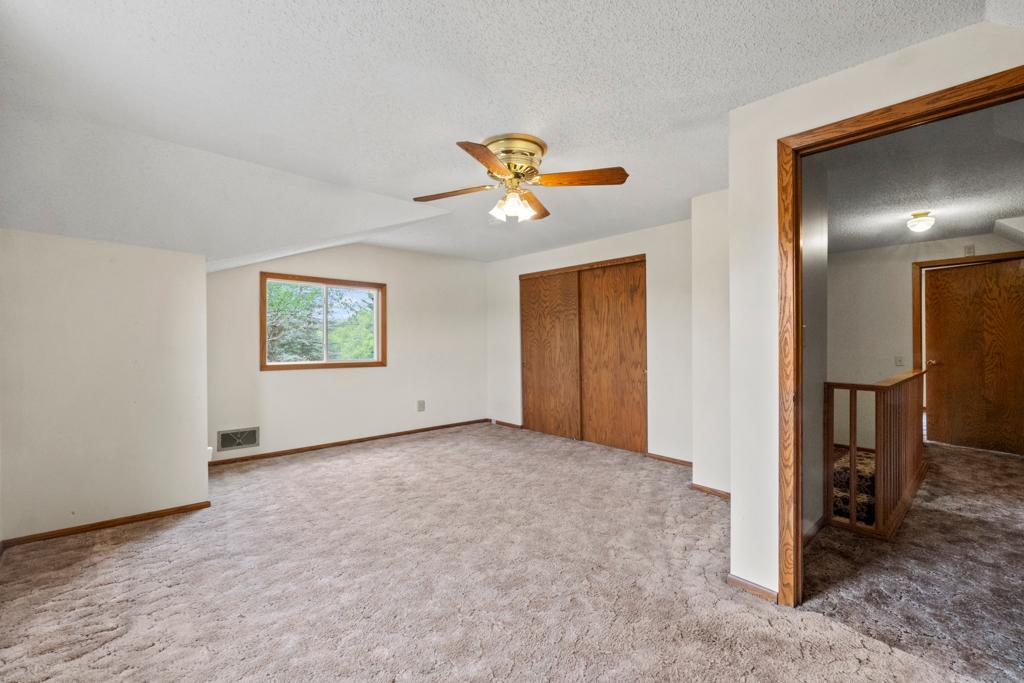 2591 Carver Avenue, Saint Paul, Minnesota image 24