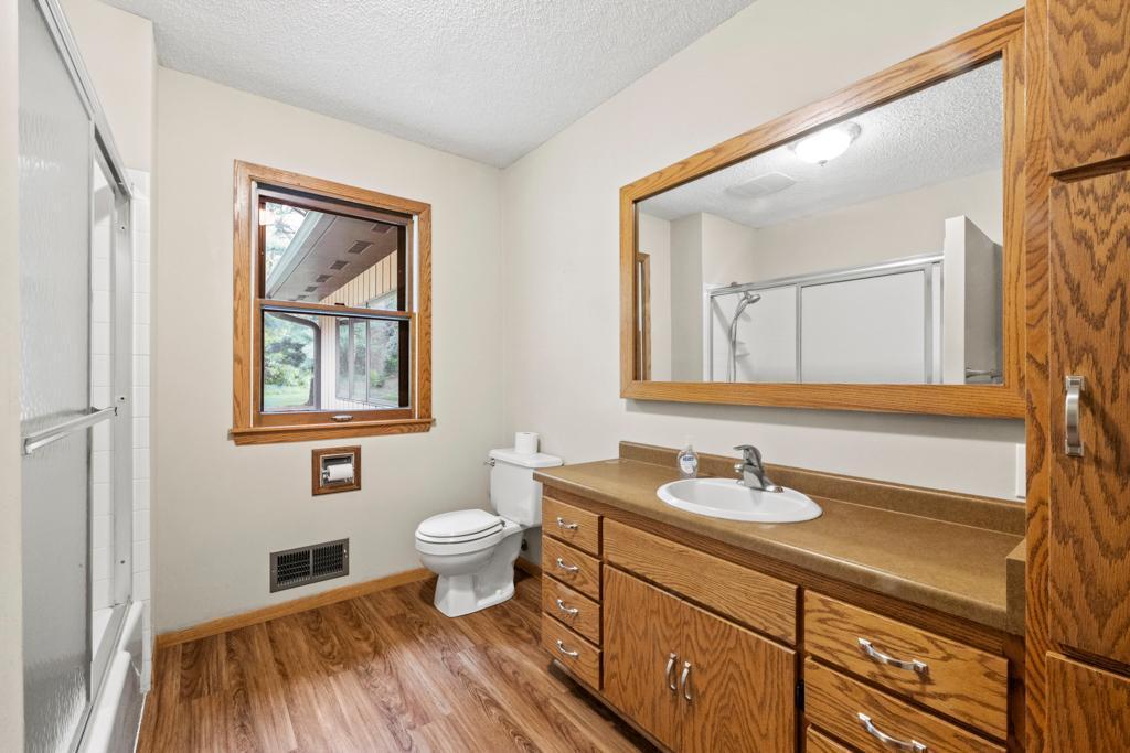 2591 Carver Avenue, Saint Paul, Minnesota image 21