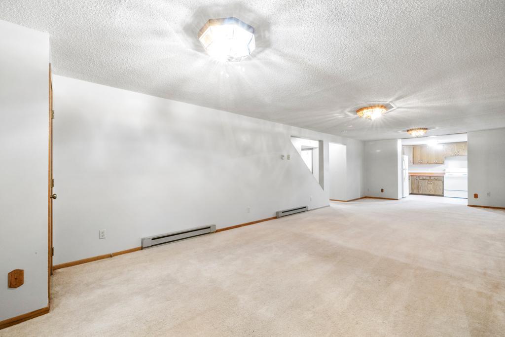 2591 Carver Avenue, Saint Paul, Minnesota image 32