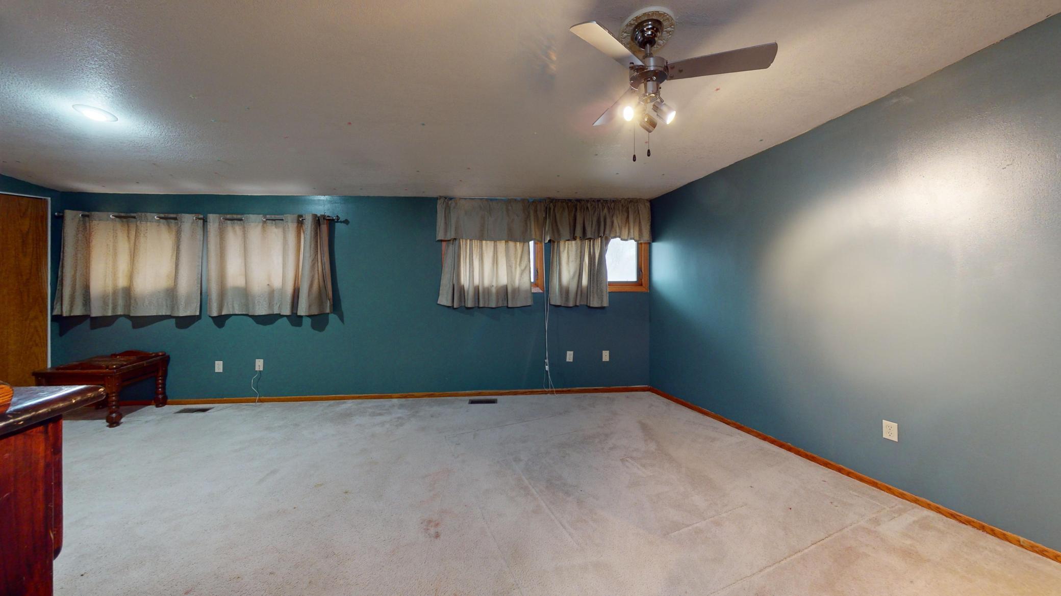 24216 534th Avenue, Austin, Minnesota image 13