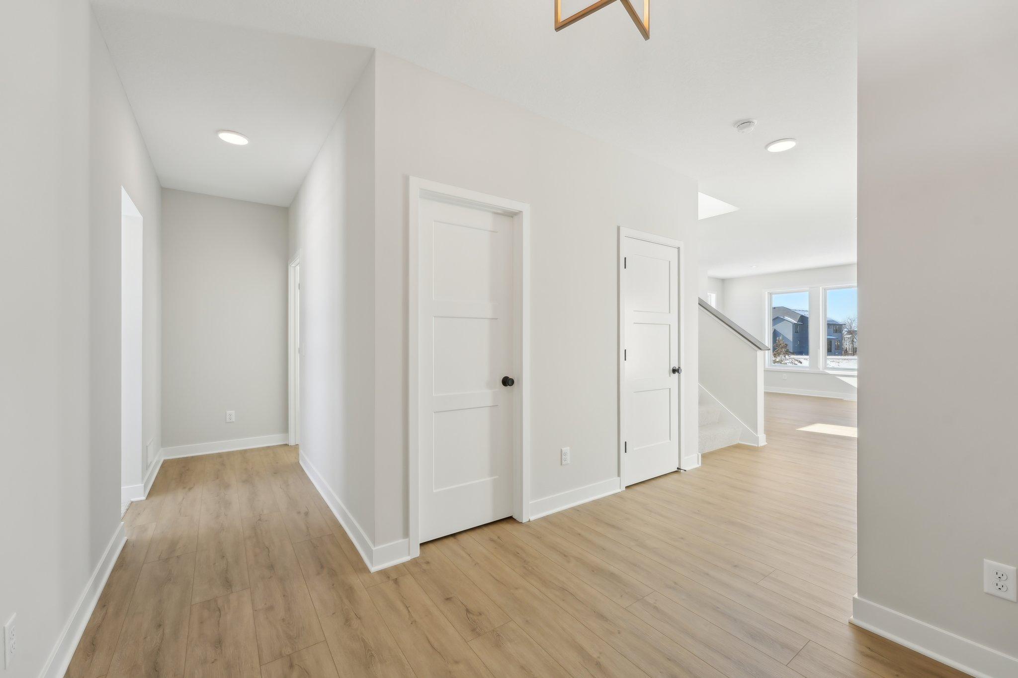 6168 Harkness Lane, Cottage Grove, Minnesota image 33
