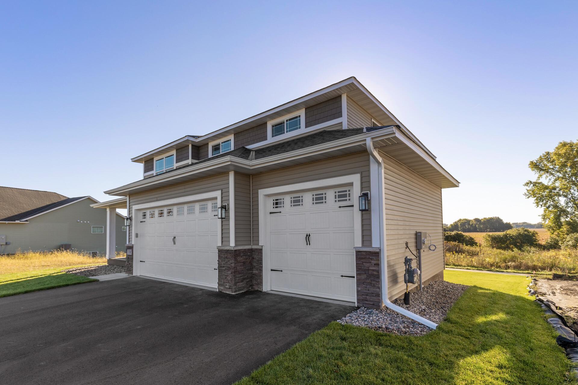 1708 Spruce Street, Farmington, Minnesota image 2