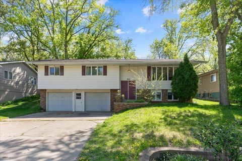 Homes For Sale - 1614 12th Avenue<br/> Sherburne County, Saint Cloud, MN 56304