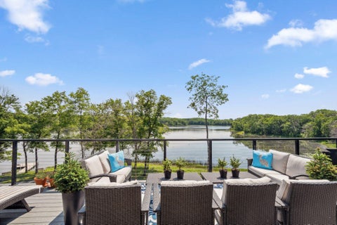 Townhouse For Sale - 4855 Linden Cove Lane<br/> Savage, MN 55378