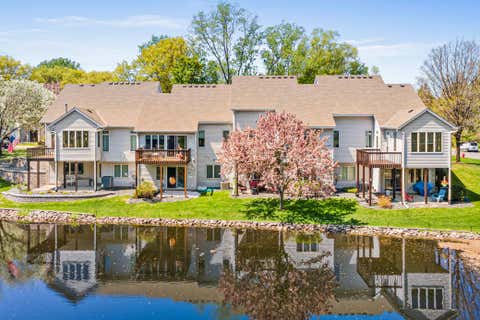Townhouse For Sale - 418 97th Avenue<br/> Anoka County, Minneapolis, MN 55433