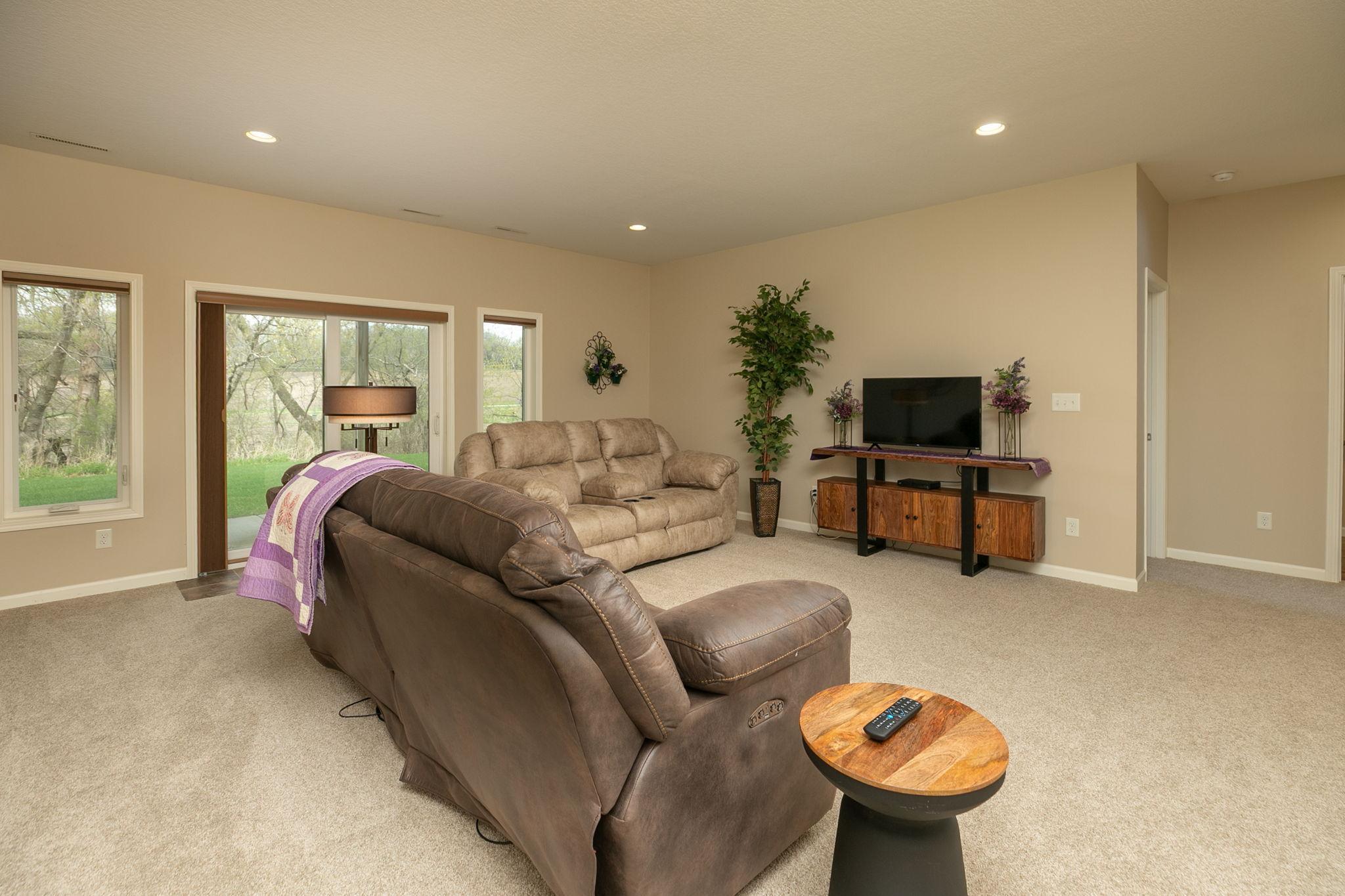 1957 Alder Lane, Rochester, Minnesota image 35