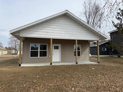 Homes For Sale - 230 Main Street<br/> Beltrami County, Blackduck, MN 56630