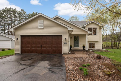 Homes For Sale - 18970 Boston Street<br/> Sherburne County, Elk River, MN 55330