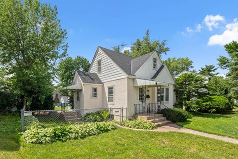 Homes For Sale - 3611 Lee Avenue<br/> Minneapolis, MN 55422