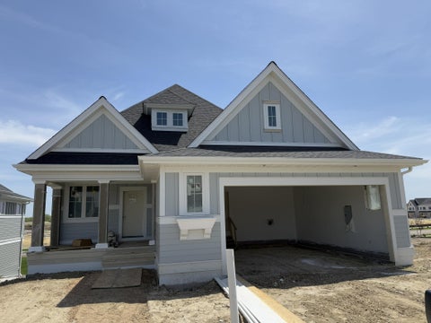 Townhouse For Sale - 9115 Mills Lane<br/> Chanhassen, MN 55317
