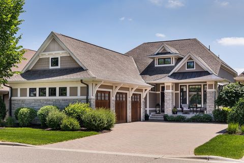 Townhouse For Sale - 15489 Legacy Oaks Trail<br/> Wayzata, MN 55391