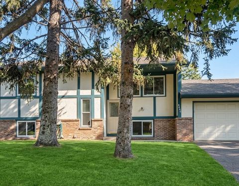 Multifamily For Sale - 8446 Sumter Circle<br/> Minneapolis, MN 55445