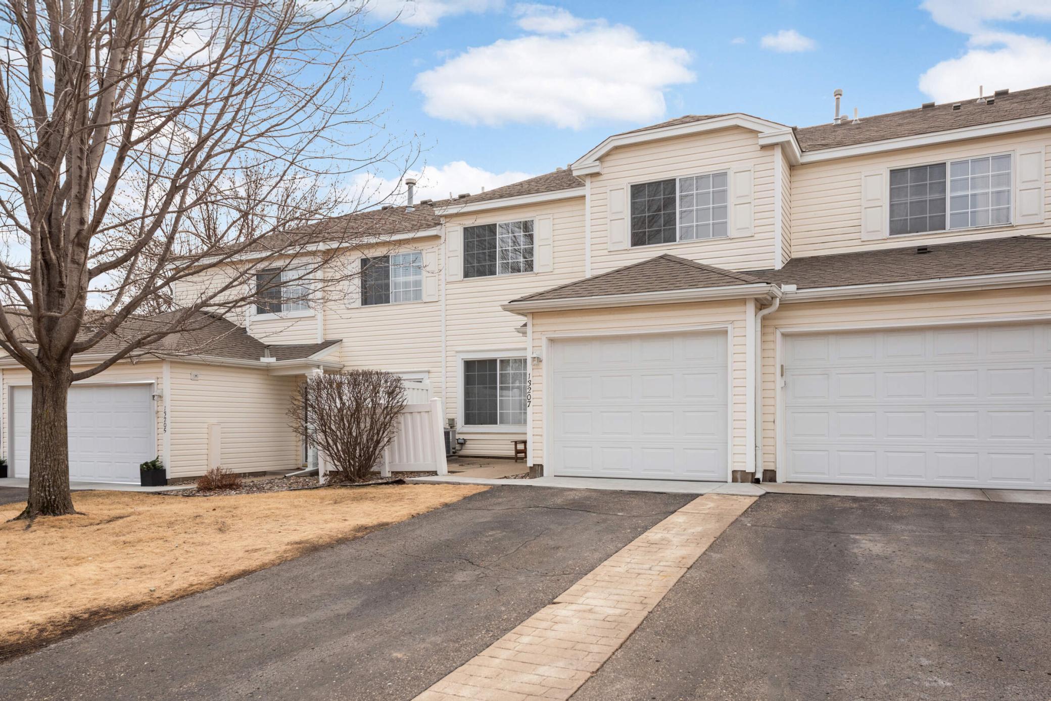 13207 Bush Lane, Eden Prairie, Minnesota image 22
