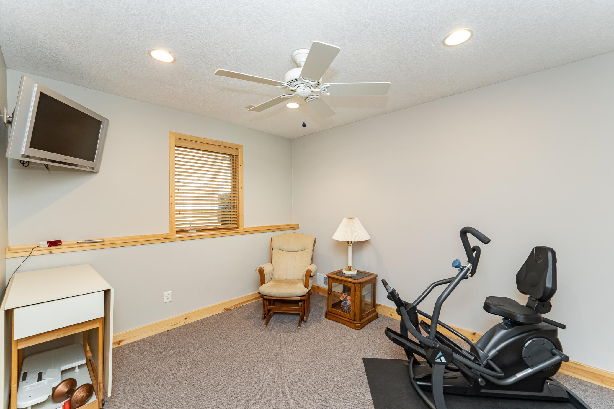 1115 Greystone Lane, Rochester, Minnesota image 38