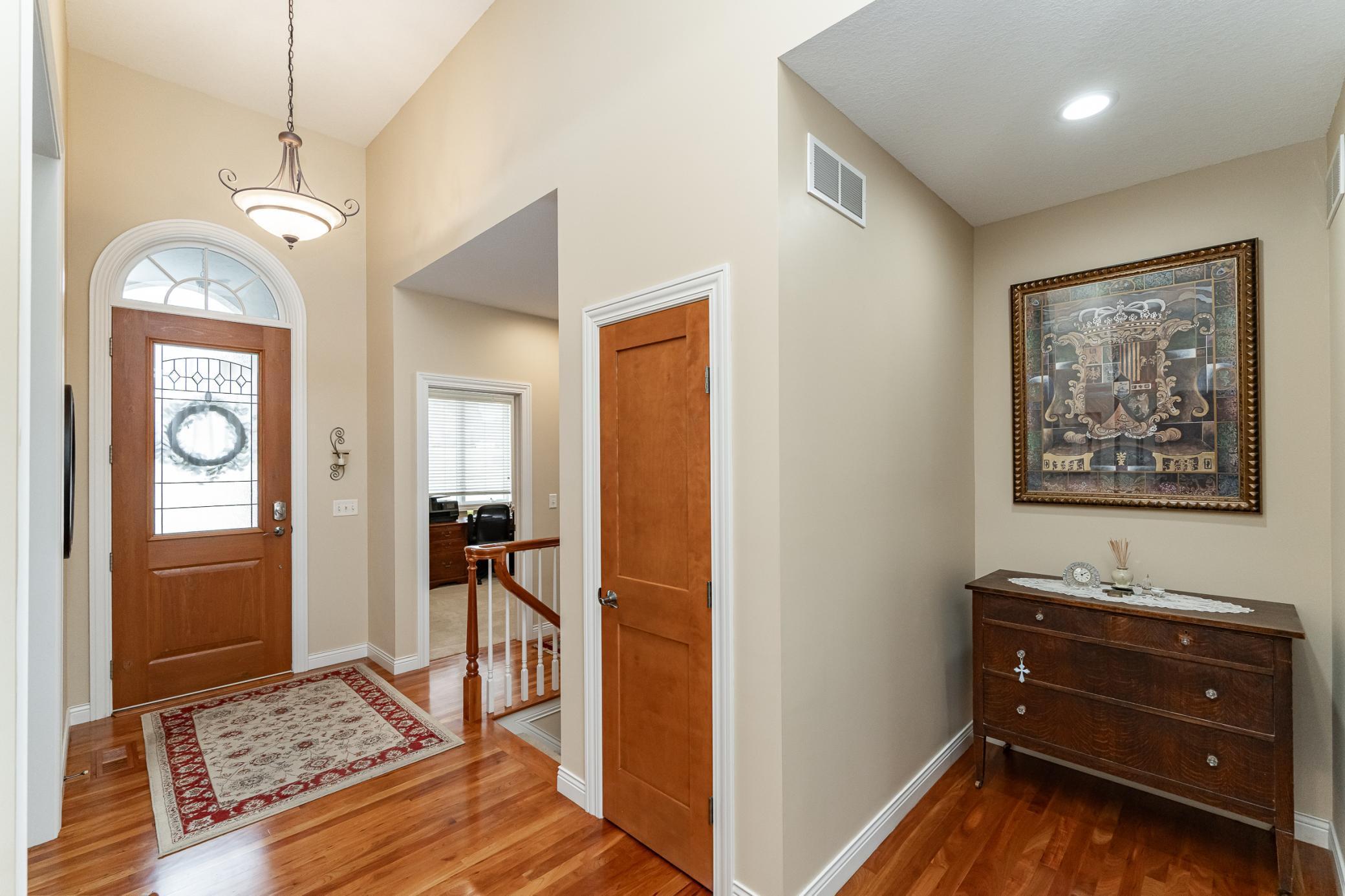 1115 Greystone Lane, Rochester, Minnesota image 5