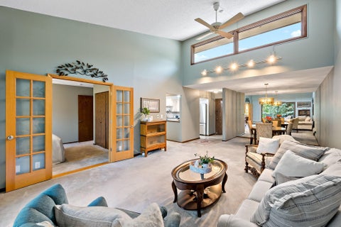 Condo For Sale - 12600 Parkwood Drive<br/> Burnsville, MN 55337