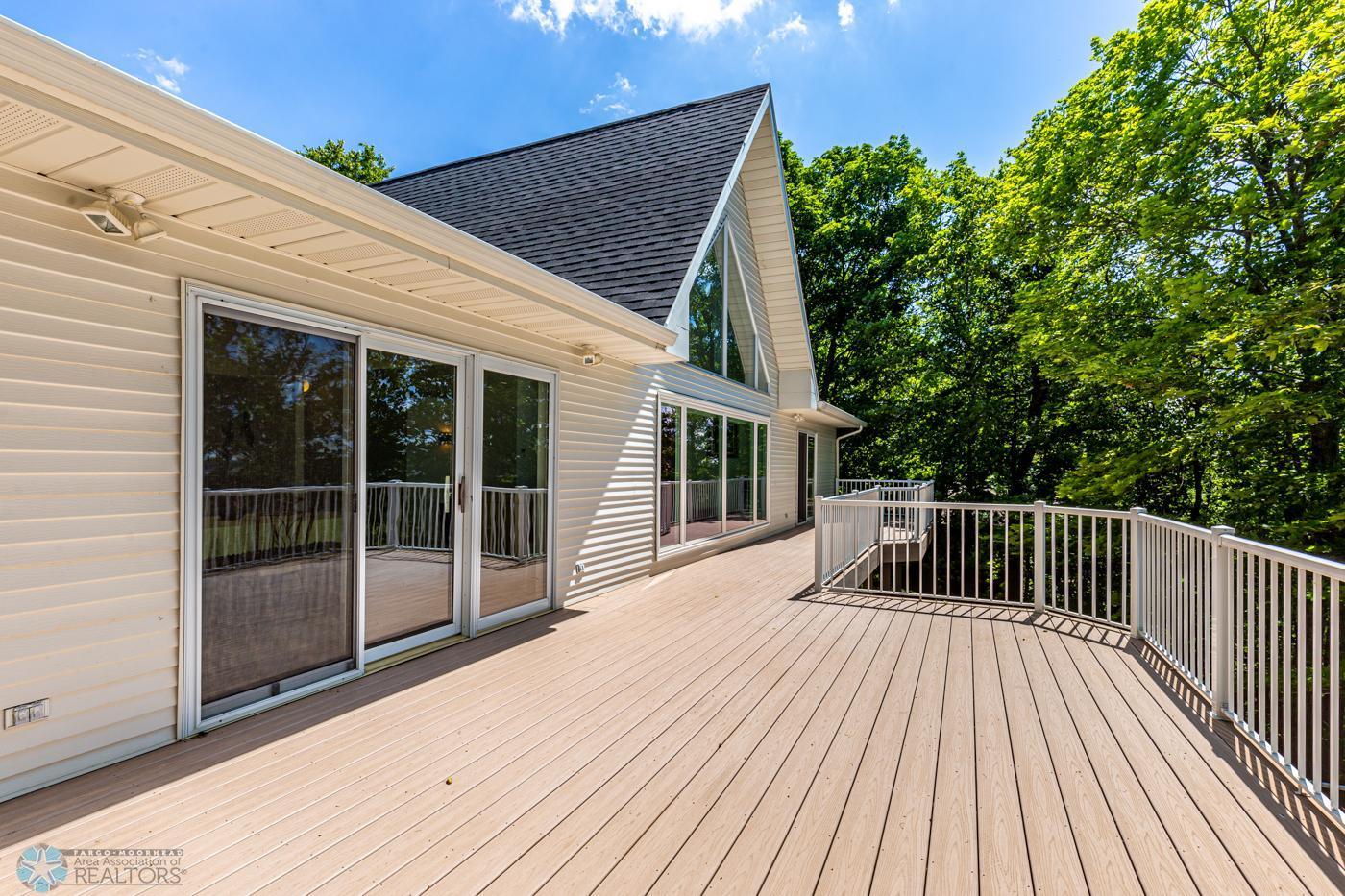 Detroit Lakes, Minnesota 56501, United States, 4 Bedrooms Bedrooms, ,3 BathroomsBathrooms,Residential,Active,60075