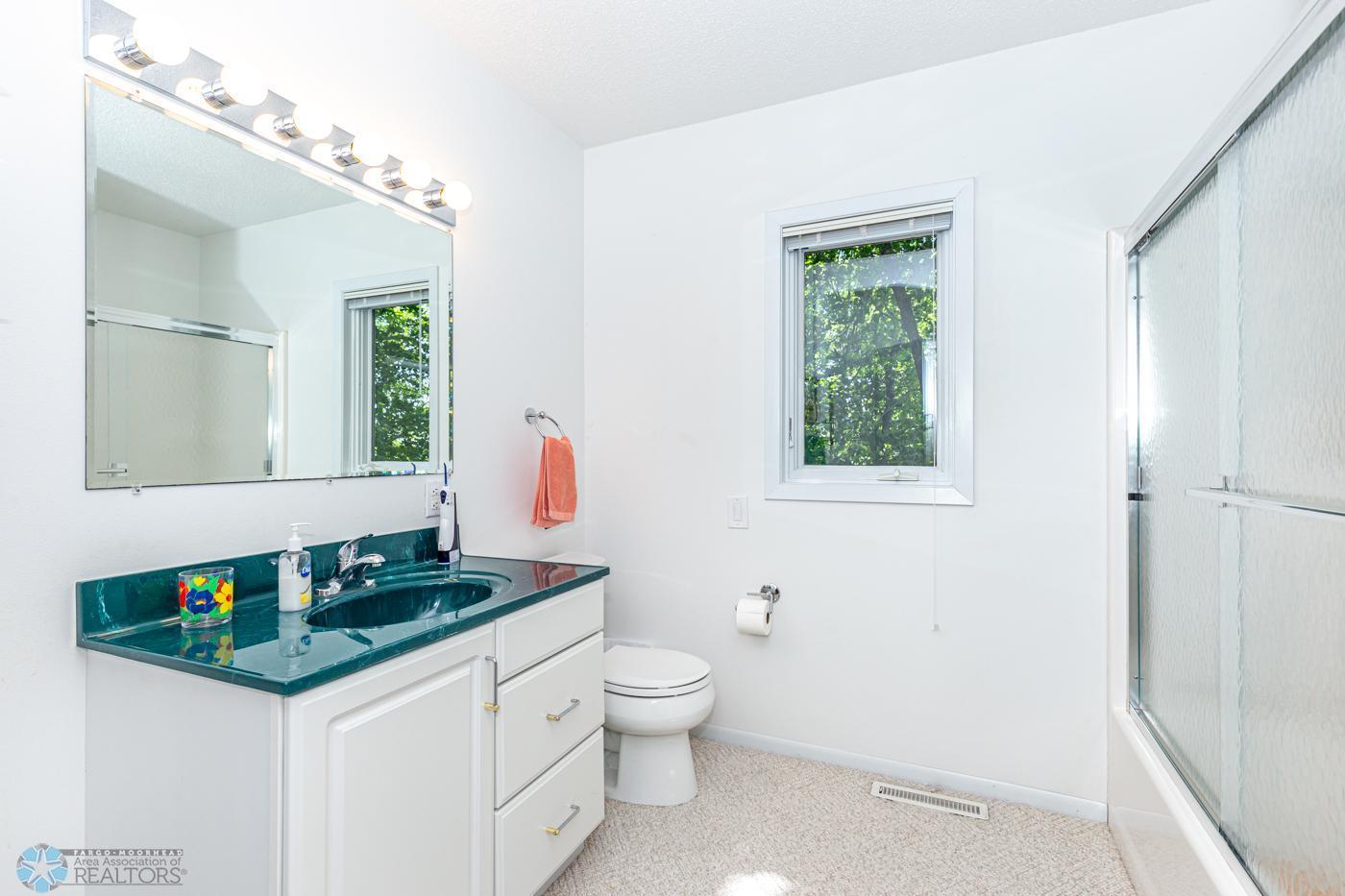 Detroit Lakes, Minnesota 56501, United States, 4 Bedrooms Bedrooms, ,3 BathroomsBathrooms,Residential,Active,60075