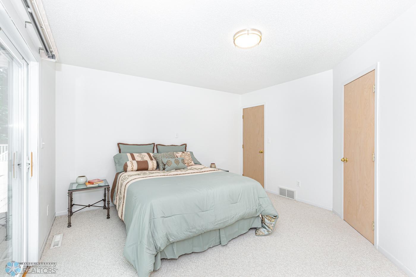 Detroit Lakes, Minnesota 56501, United States, 4 Bedrooms Bedrooms, ,3 BathroomsBathrooms,Residential,Active,60075