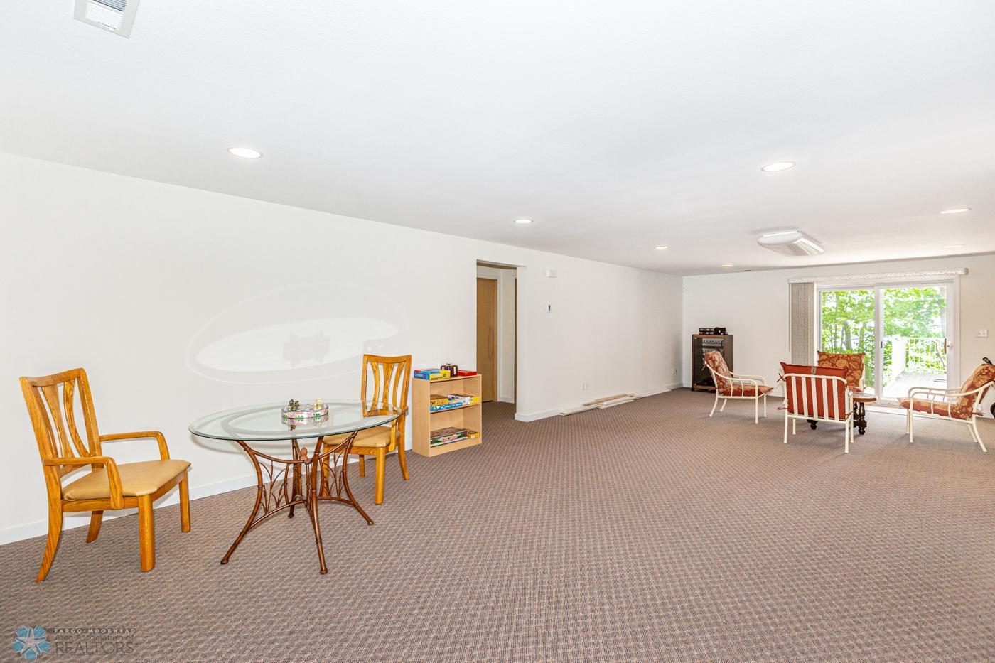 Detroit Lakes, Minnesota 56501, United States, 4 Bedrooms Bedrooms, ,3 BathroomsBathrooms,Residential,Active,60075