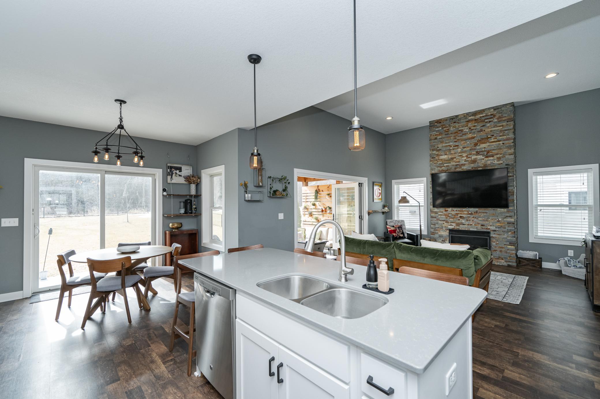 2820 Sand Trap Road, Rochester, Minnesota image 12