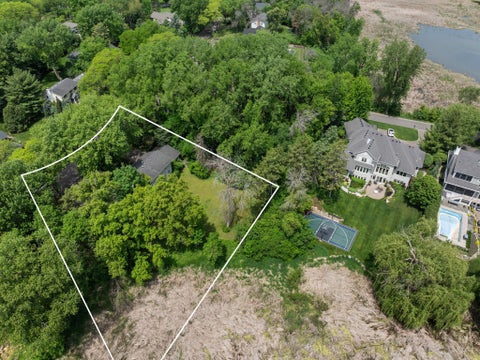Vacant Land For Sale - 355 Margaret Circle<br/> Hennepin County, Wayzata, MN 55391