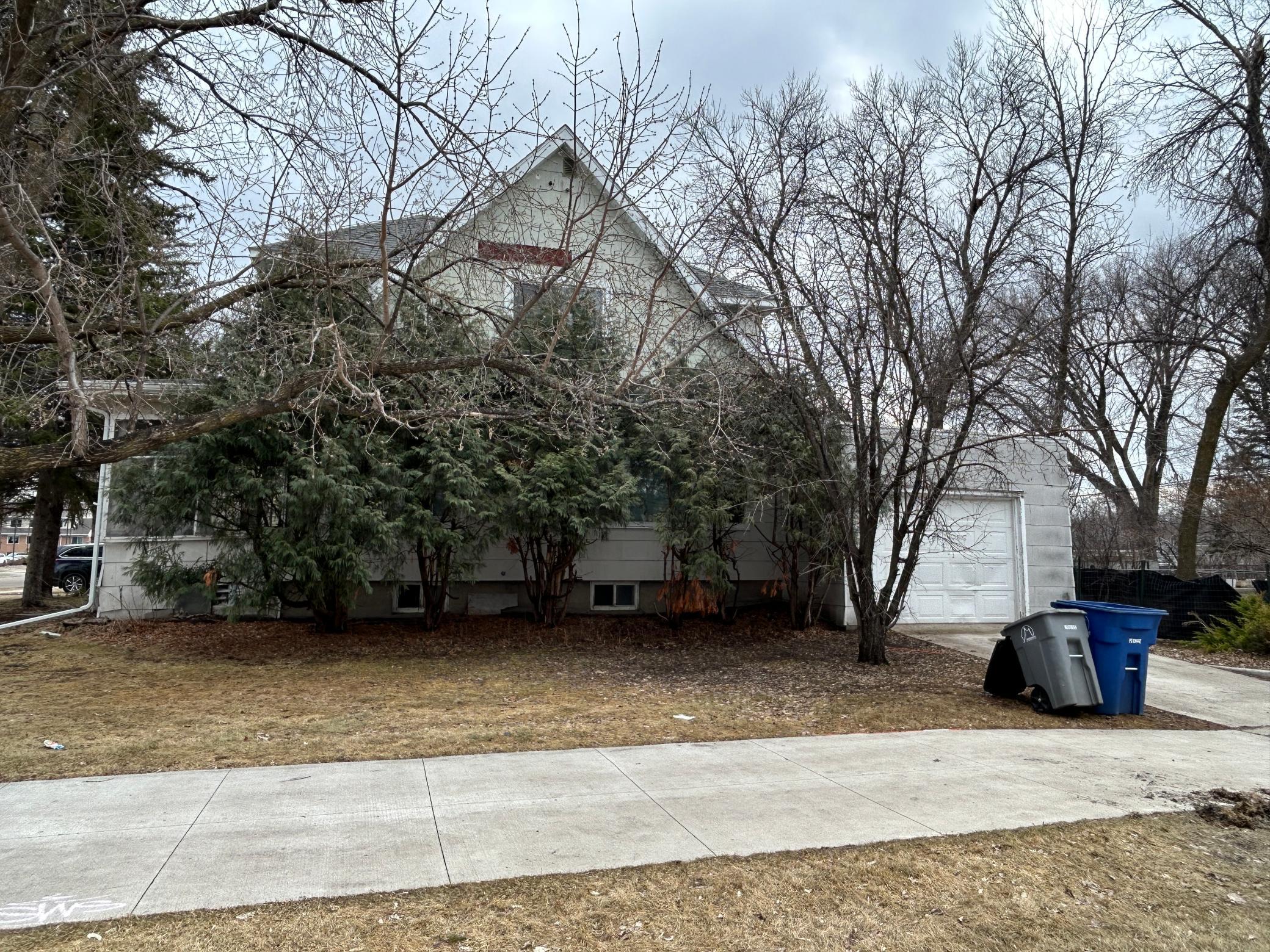 1203 6th Street, Moorhead, Minnesota image 5