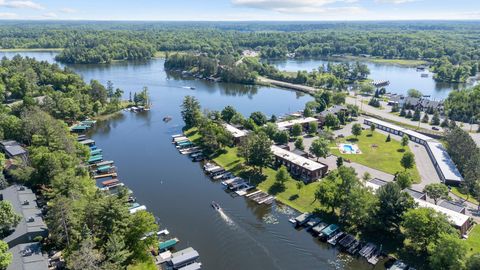 Townhouse For Sale - 8124 Channel View<br/> Nisswa, MN 56468
