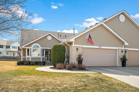 Townhouse For Sale - 2833 Wilds Lane<br/> Scott County, Prior Lake, MN 55372