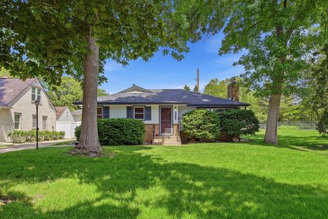 Homes For Sale - 2717 30th Avenue<br/> Hennepin County, Minneapolis, MN 55418