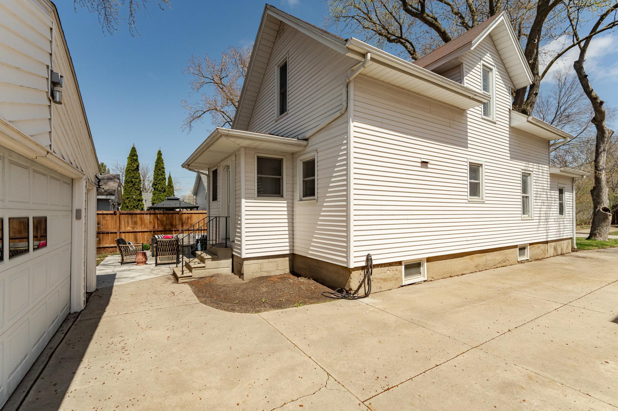 613 12th Avenue, Rochester, Minnesota image 32